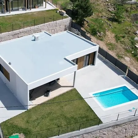 Casa Os Balcons *